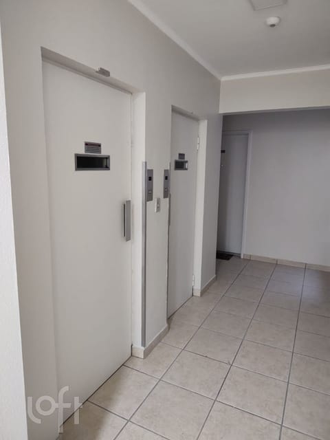 Image 4 - 272505